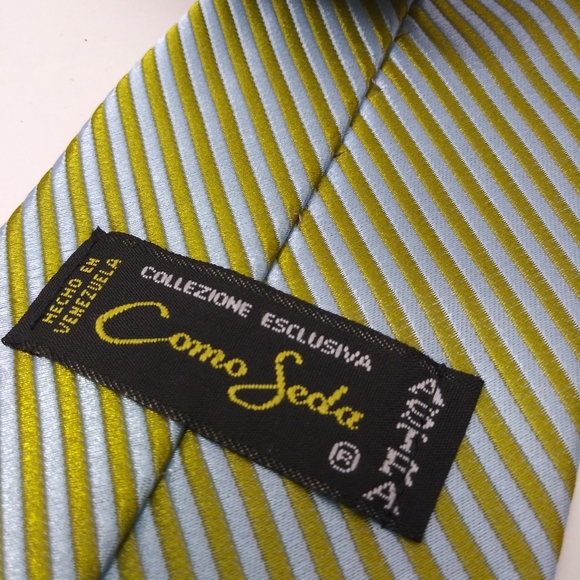 Como Seda Tie - Picture 2 of 3